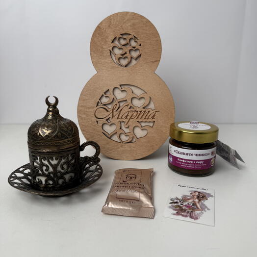 Подарочный набор  «8 Марта: шкатулка счастья»