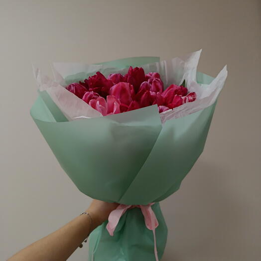 Букет с тюльпанами