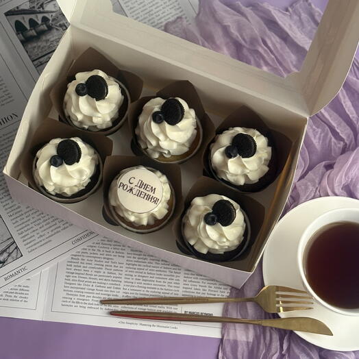 Conjunto de cupcakes de chocolate surtido "Snickers " y"Cherry"