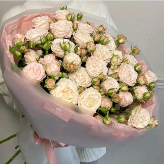 Букет из нежной кустовой розы Бомбастик