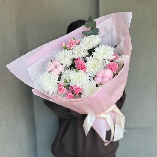 Авторский букет 💐  хризантемы, диантусы, хлопок