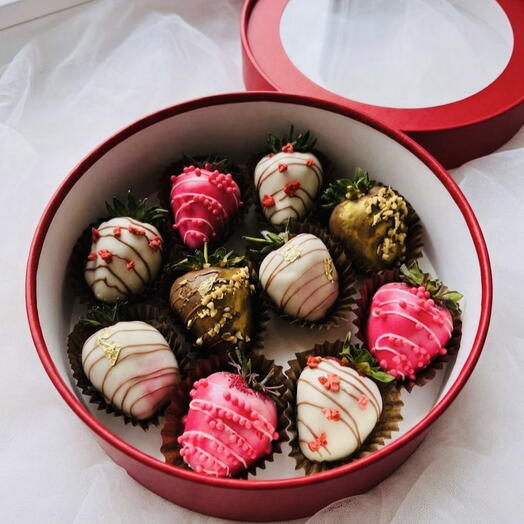 Клубника в шоколаде  🎁