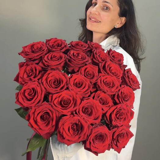 Розы Эквадор 25 , 80 см