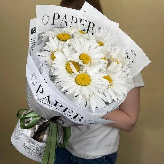 Букет крупных ромашек