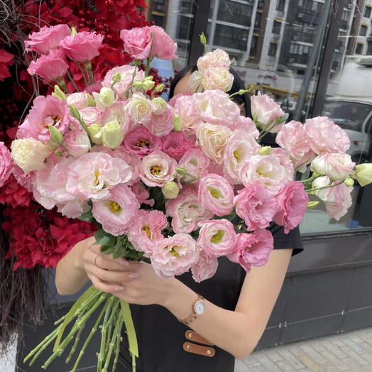 Шикарный микс розовой эустомы 17шт🌸