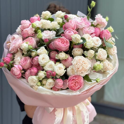 Mix Of Spray Roses