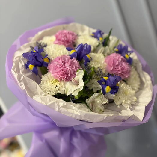 Чудесный букет с ирисами💜