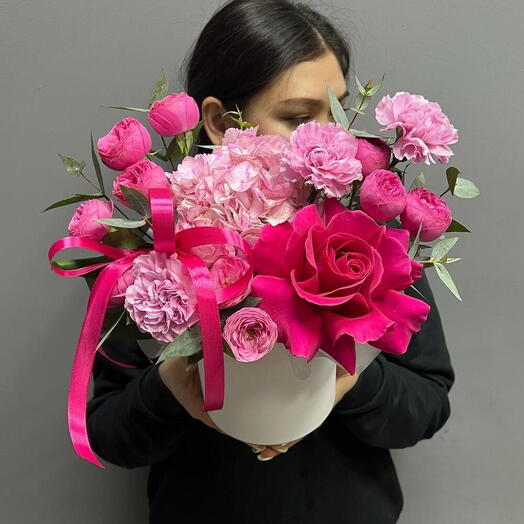 Композиция в шляпной коробке 💞