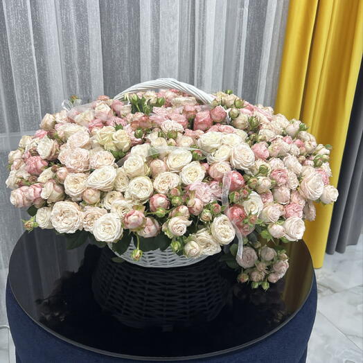 * 🌹 «101 роза — Королевская роскошь»