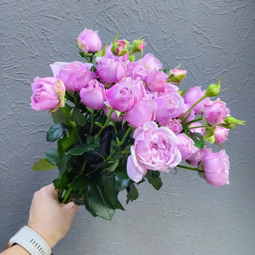 🌹Пачка кустовых, ароматных  роз АУРА