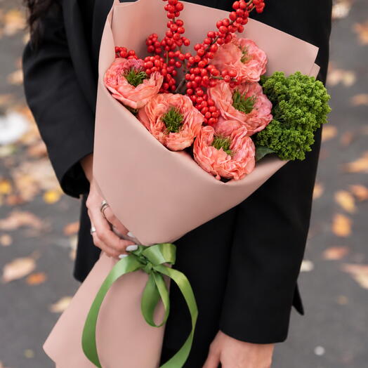 Коралловый акцент — пудровый