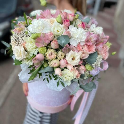 🌸Большая шляпная коробка из разновидных цветов