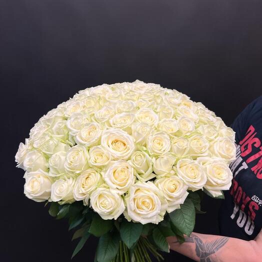 101 white roses