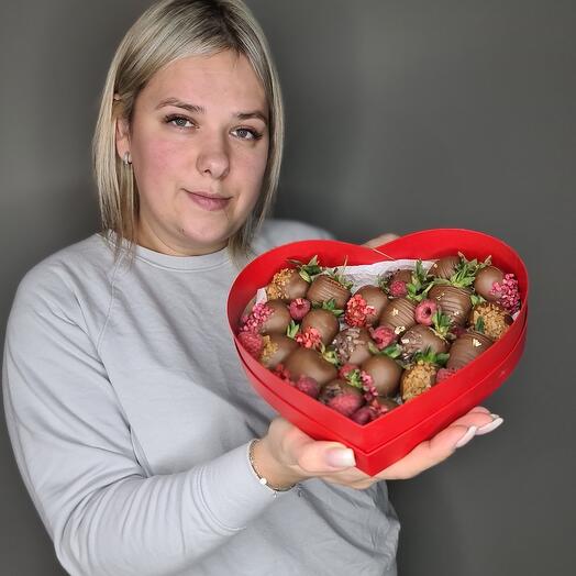 Клубника в шоколаде👌