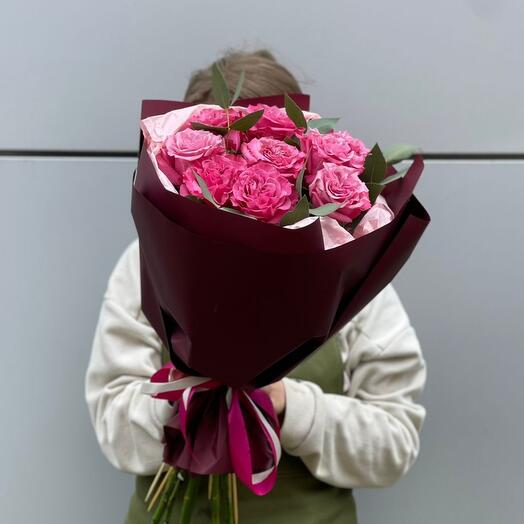 Ramo de rosas "motín Carmesí"