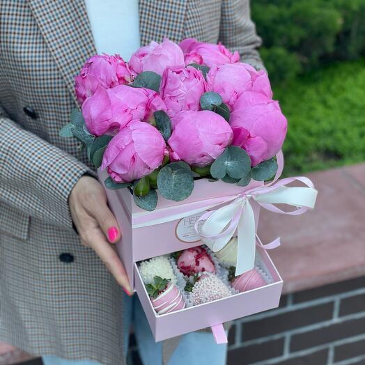 Flowers in a box Shuktulka small Young with peonies