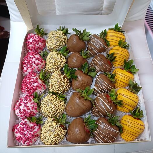 Клубника в шоколаде (25 шт)