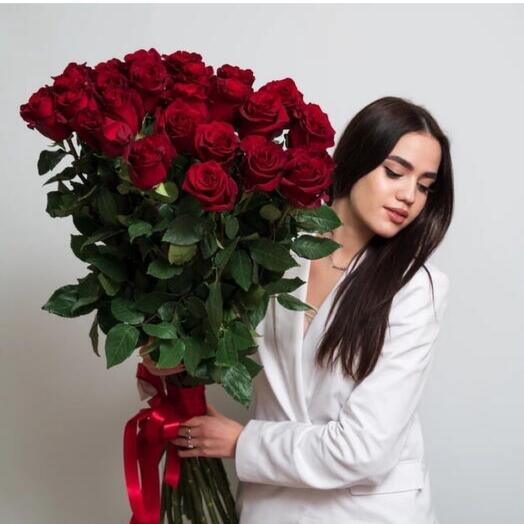 25 высоких роз 🌹