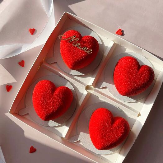 Муссовые пирожные для мамы