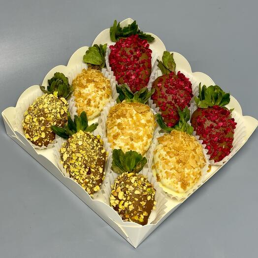 Клубника в шоколаде «Наслаждение» (9-12 шт)