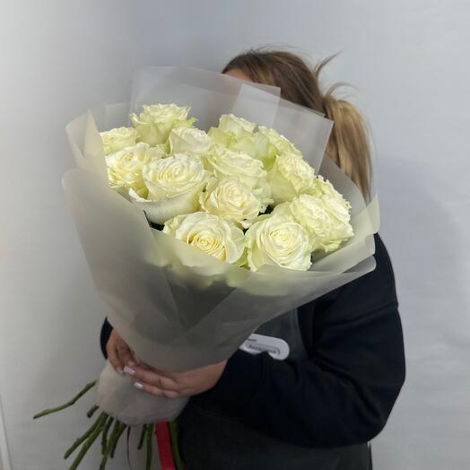 Букет белых роз Мондиаль