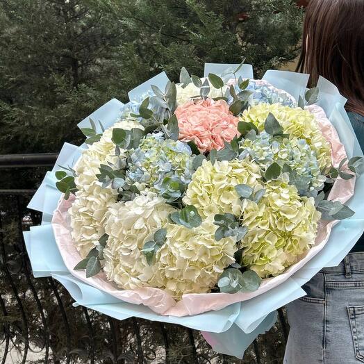 Hydrangea Bouquet N-032