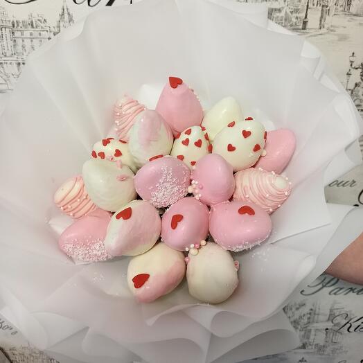 Букет клубника в шоколаде "Love"