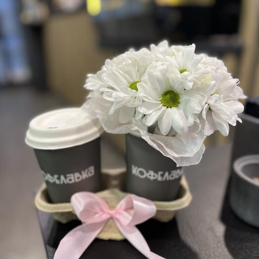 Цветы и кофе