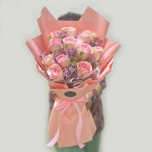 12 Cute Pink Roses Bouquet