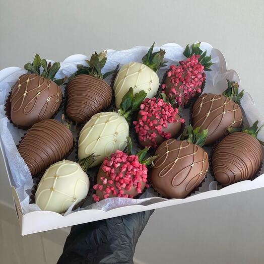 Fresa en chocolate conjunto "con sabor"