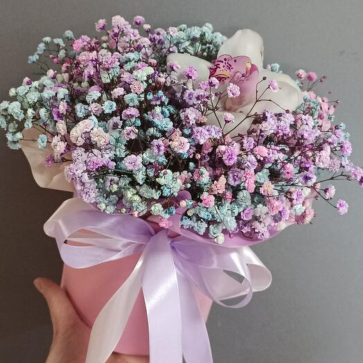 Gypsophila with an orchid in a hatbox