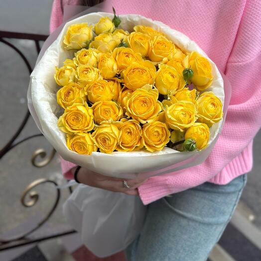 Пионовидные розы YELLOW BUBLES,9шт