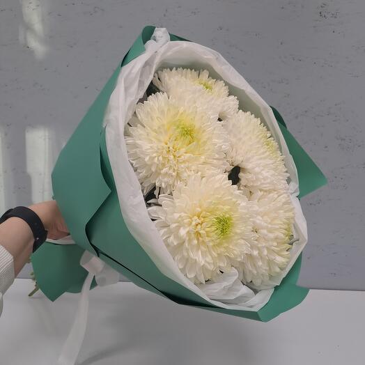 Букет моно из белых одноголовых хризантем