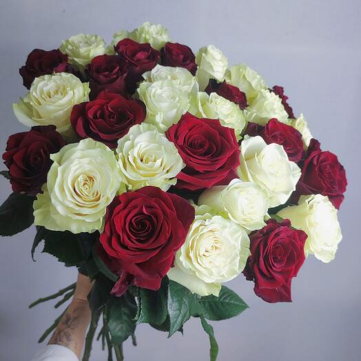 Микс из 35 импортных роз 🌹