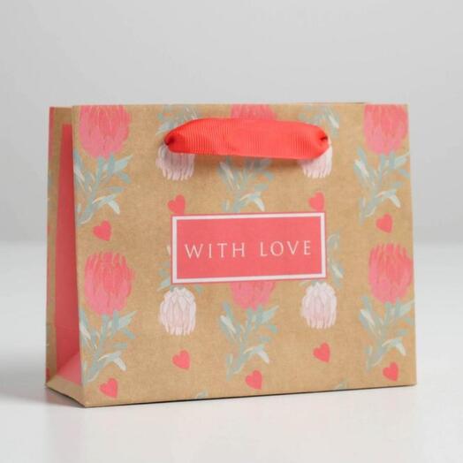 Подарочный пакет "With love"