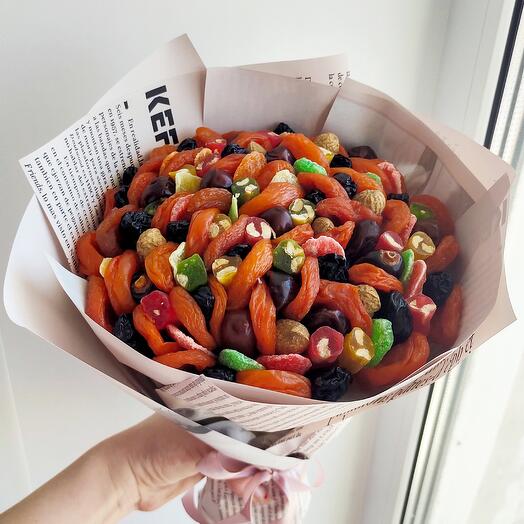 Букет из сухофруктов и орехов "XS"