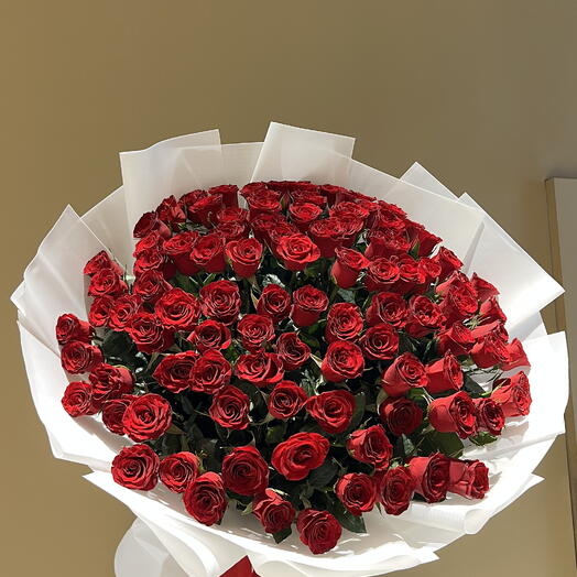 Букет из 101 розы