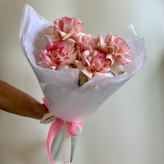 Букет из 5 французских роз «Мечта»