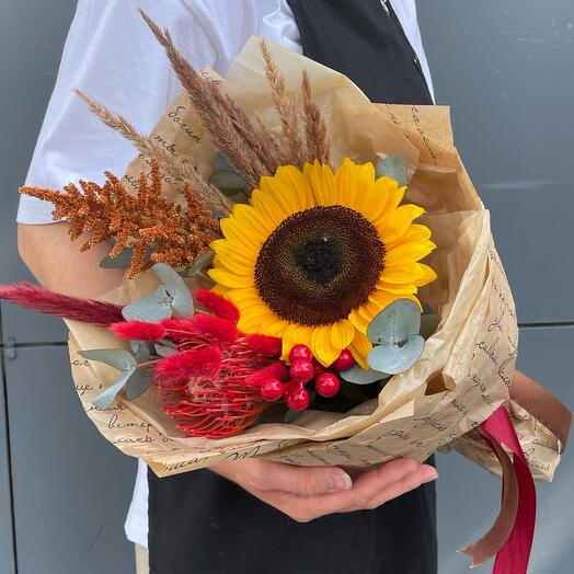 Букет с подсолнухом 🌻