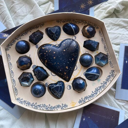 Space Love box