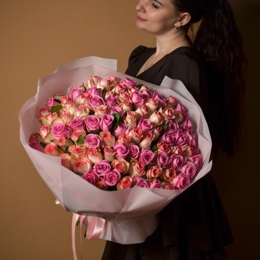 Букет 101 розовой розы ( Кения )