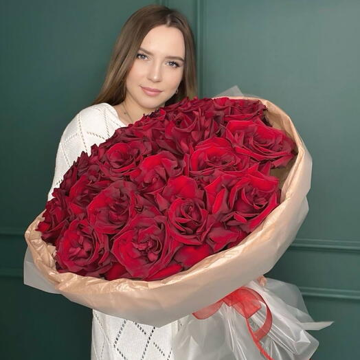 Монокубет из 21 красной розы 512