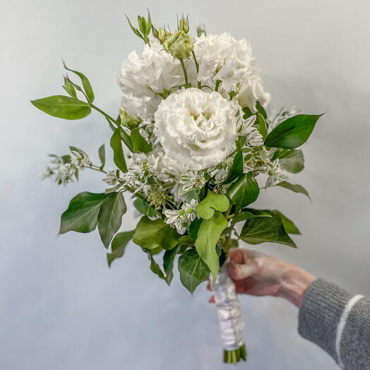 Wedding bouquet of white eustoma