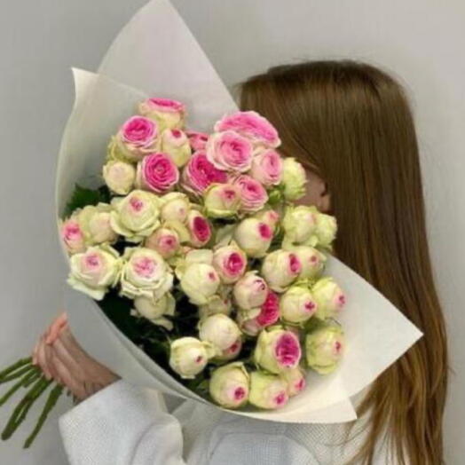 Моно из кустовых пионовидных роз Джелатто