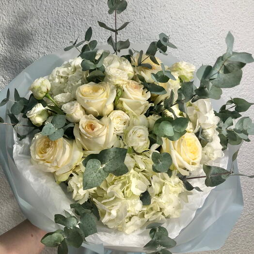 Пионовидная Роза, гортензия, кустовая Роза «Нежность для Ангела»