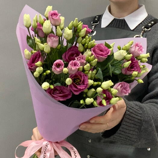 Букет розовых эустом