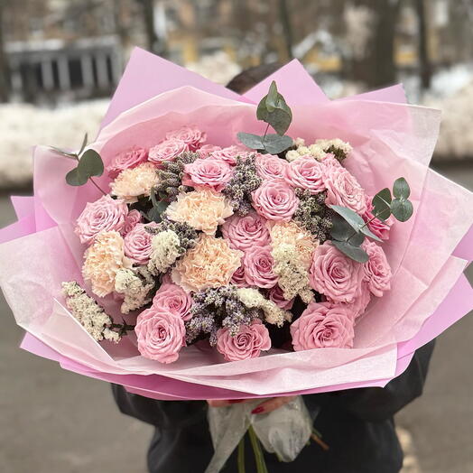 Лавандовое мороженное 💜букет с кустовыми розами , статицец и диантусами