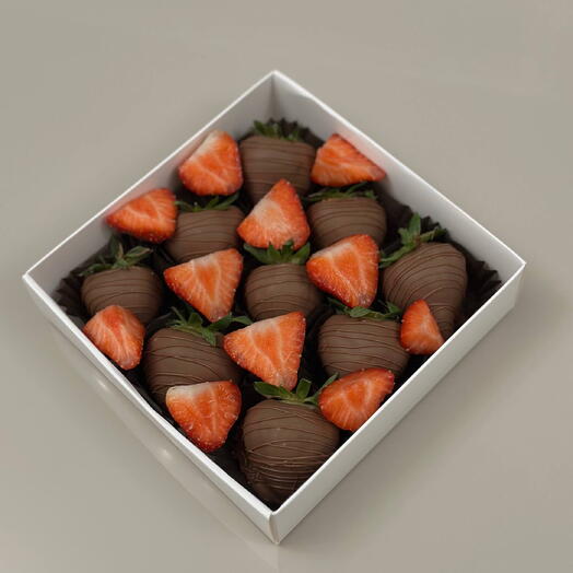 Клубника в шоколаде 🍓