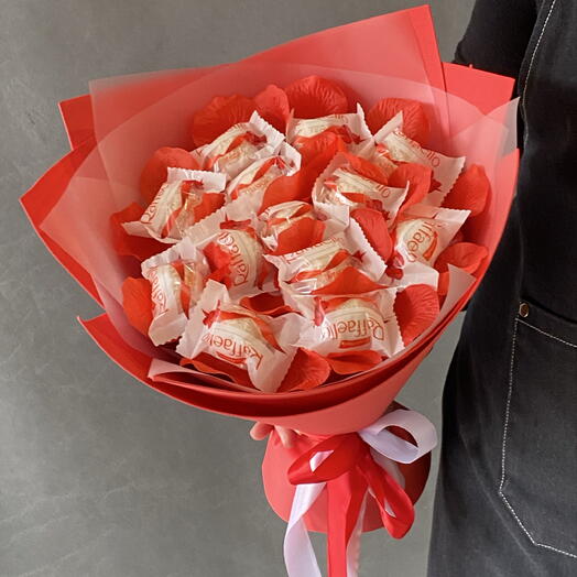 Букет из конфет Раффаэло