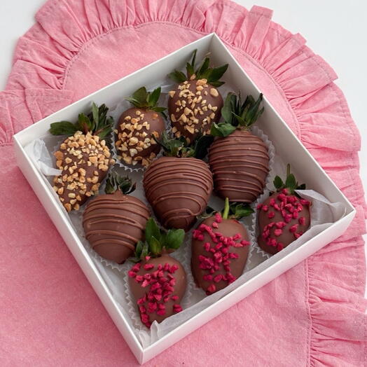 Клубника в шоколаде 9 шт «raspberry»️🍓